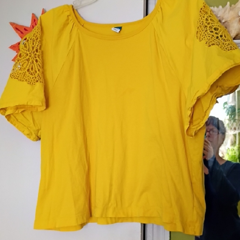 Old Navy Yellow Short Sleeve Tee with Crochet Sleeve Detail